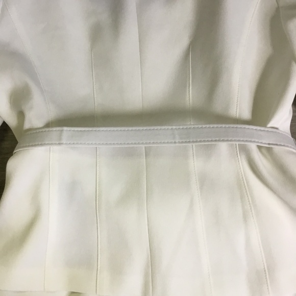 LE SUIT Winter White two piece belted suit jacket and midi skirt suit size 8 NWT - Picture 5 of 12